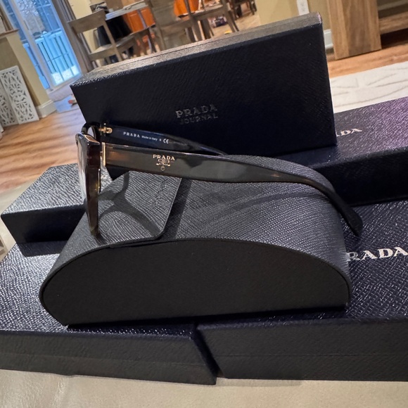 Prada eyeglasses VPR 01U - Picture 3 of 5